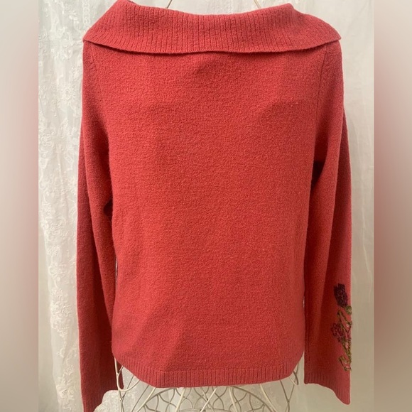 Vintage 2002 Susan Bristol red embroidered sweater long sleeve size M - Picture 10 of 13